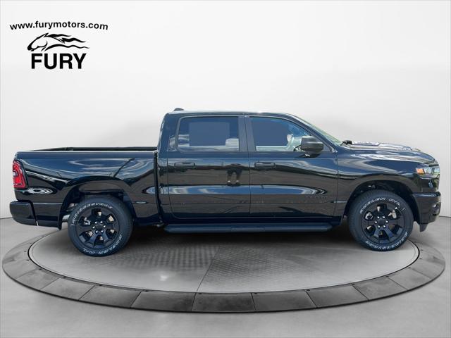 2026 RAM 1500 RAM 1500 EXPRESS CREW CAB 4X4 57 BOX