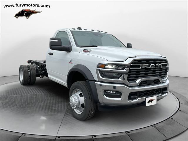 2026 RAM 5500 Chassis RAM 5500 TRADESMAN CHASSIS REGULAR CAB 4X4 84 CA
