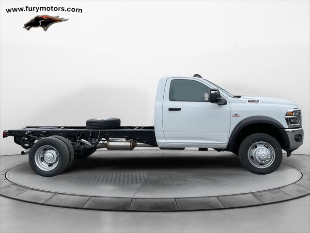 2026 RAM 5500 Chassis RAM 5500 TRADESMAN CHASSIS REGULAR CAB 4X4 84 CA
