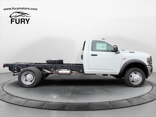2026 RAM 5500 Chassis RAM 5500 TRADESMAN CHASSIS REGULAR CAB 4X4 84 CA
