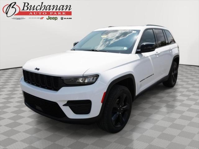 2023 Jeep Grand Cherokee Altitude X 4x4