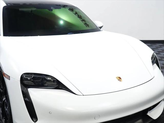 2020 Porsche Taycan Turbo