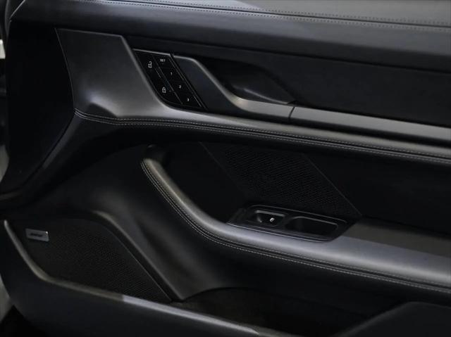 2020 Porsche Taycan Turbo
