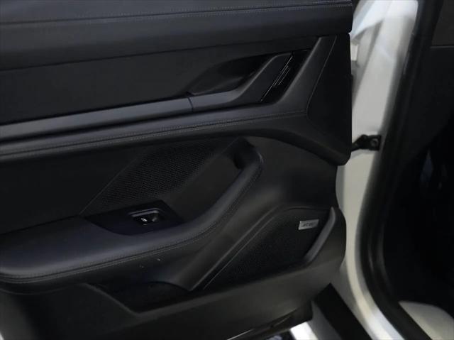 2020 Porsche Taycan Turbo