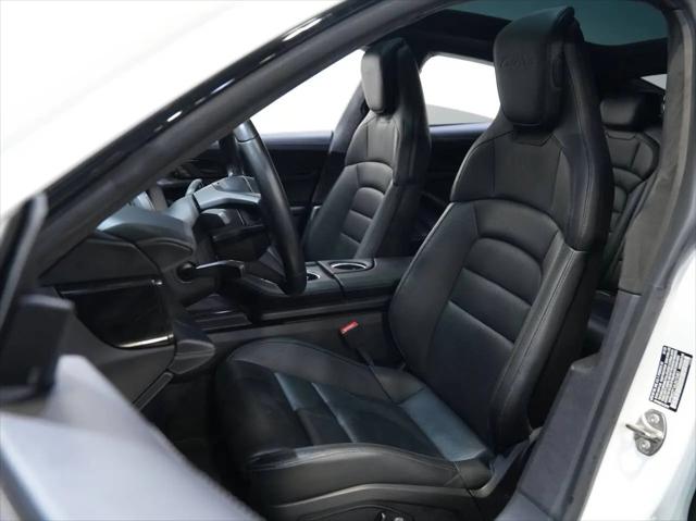 2020 Porsche Taycan Turbo