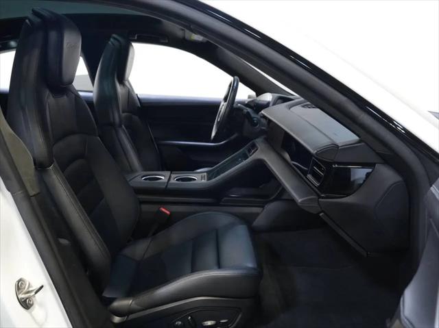 2020 Porsche Taycan Turbo