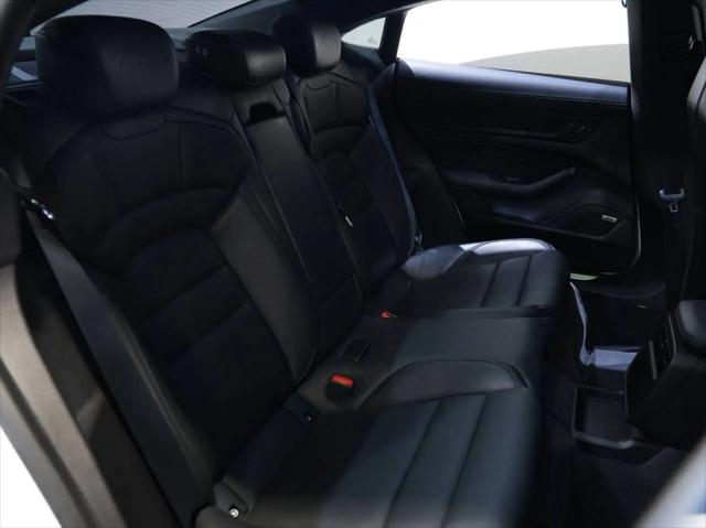 2020 Porsche Taycan Turbo