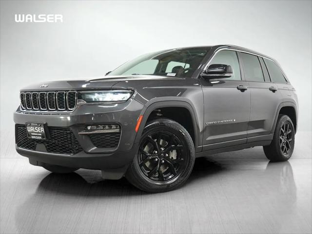 2022 Jeep Grand Cherokee Limited 4x4 for sale in White Bear Lake, MN