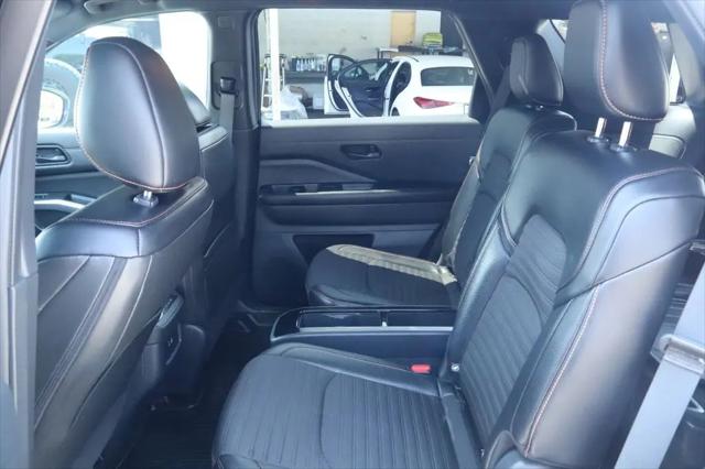 2024 Nissan Pathfinder Rock Creek 4WD