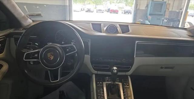 2020 Porsche Macan Turbo
