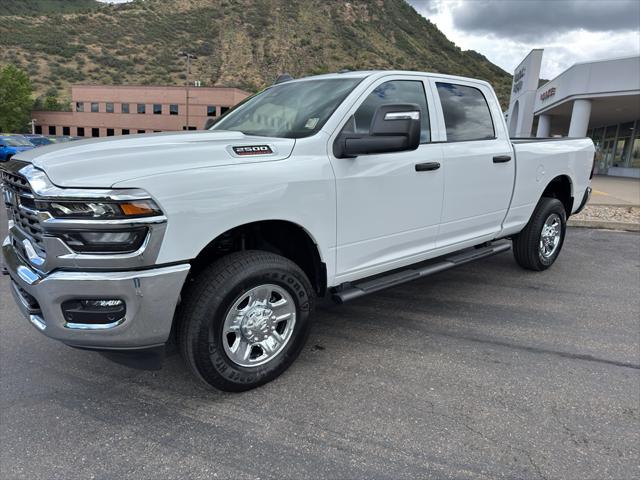2026 Ram 2500 Tradesman Crew Cab 4x4 64 Box