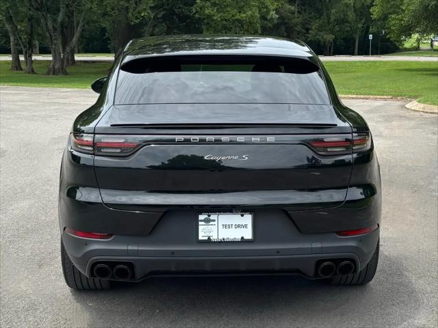 2023 Porsche Cayenne S Platinum Edition