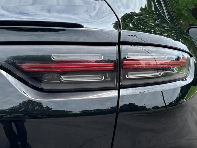 2023 Porsche Cayenne S Platinum Edition