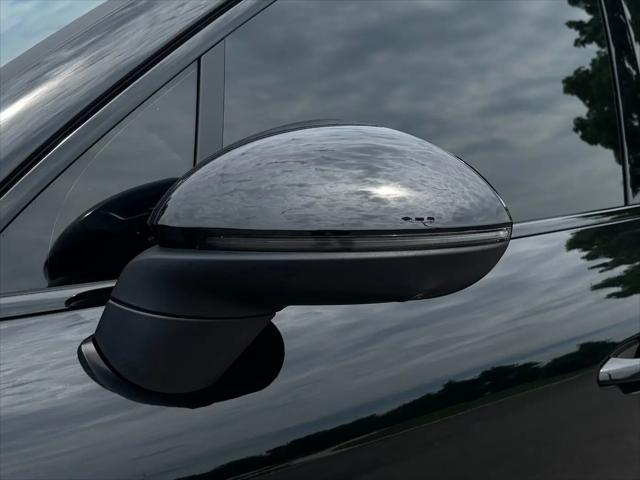2023 Porsche Cayenne S Platinum Edition