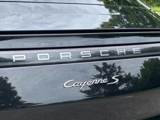 2023 Porsche Cayenne S Platinum Edition