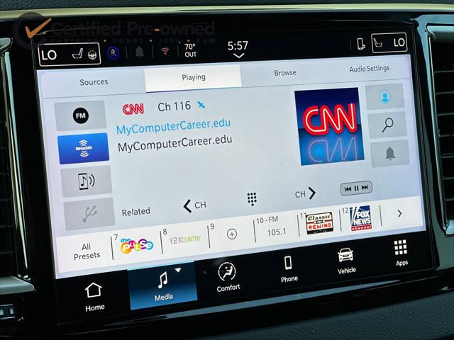 2025 Chrysler Pacifica Select