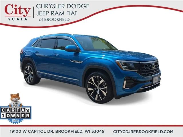 2024 Volkswagen Atlas Cross Sport 2.0T SEL Premium R-Line for sale in Brookfield, WI