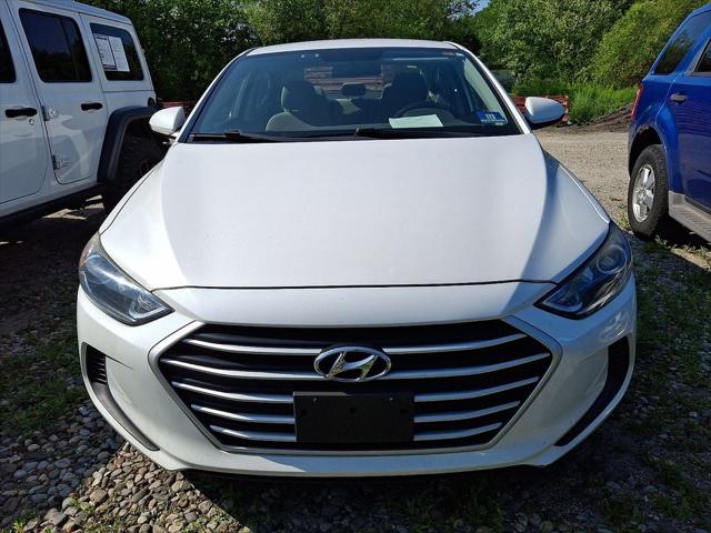 2017 Hyundai Elantra SE 2017 Hyundai Elantra SE