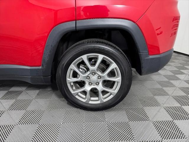 2023 Jeep Compass Latitude Lux FWD