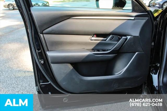 2025 Mazda CX-50 2.5 S Preferred Package