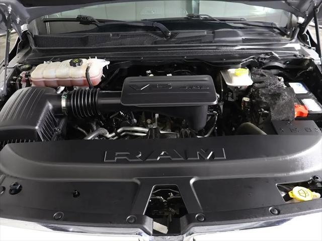 2025 Ram 1500 Big Horn Crew Cab 4x4 64 Box