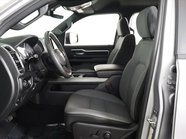 2025 Ram 1500 Big Horn Crew Cab 4x4 64 Box