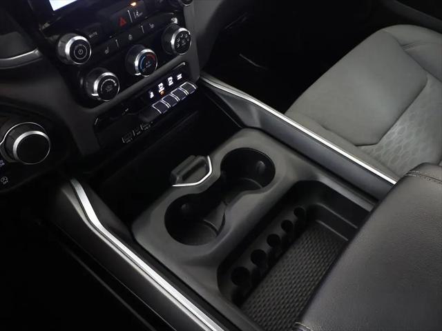 2025 Ram 1500 Big Horn Crew Cab 4x4 64 Box