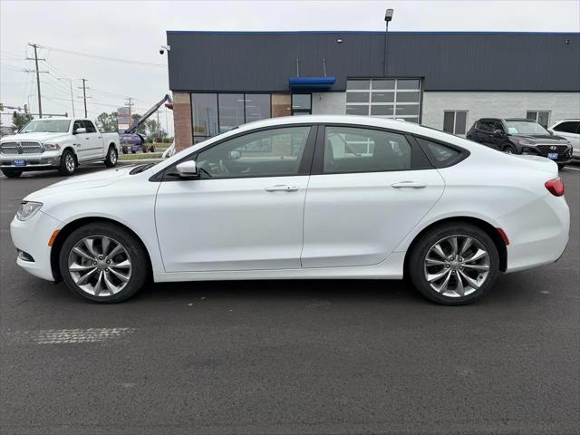 2015 Chrysler 200 S