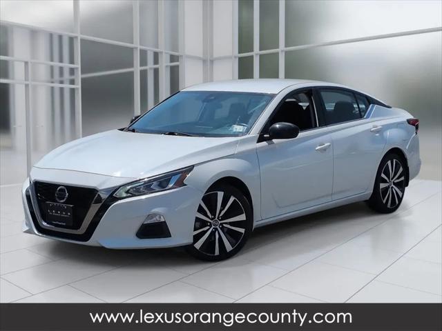 2022 Nissan Altima SR FWD for sale in Middletown, NY