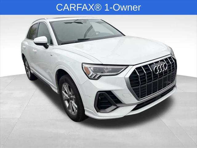 2025 Audi Q3 Premium 45 TFSI S line quattro Tiptronic for sale in Janesville, WI