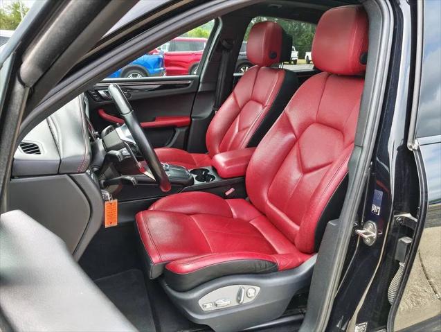 2017 Porsche Macan S