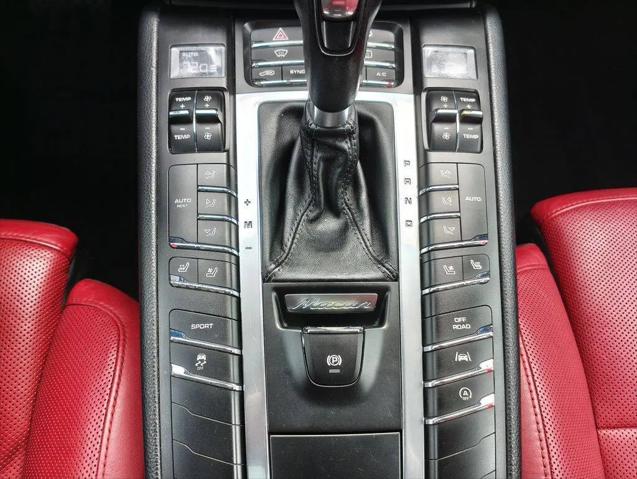 2017 Porsche Macan S