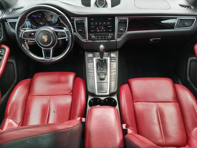 2017 Porsche Macan S