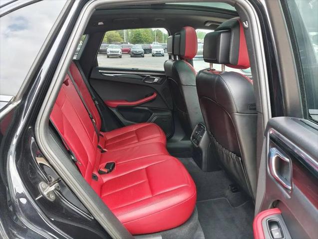 2017 Porsche Macan S