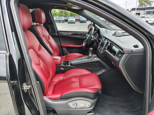 2017 Porsche Macan S