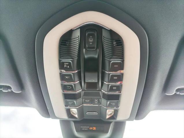 2017 Porsche Macan S