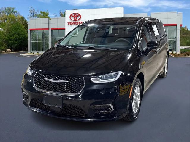 2024 Chrysler Pacifica Touring L for sale in Ramsey, NJ