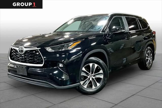 2023 Toyota Highlander XLE for sale in Danvers, MA