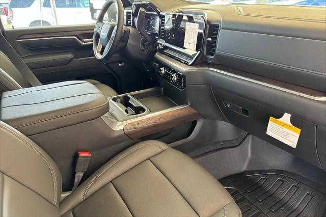 2026 GMC Sierra 2500HD Crew Cab, Standard Bed, SLT, 4WD
