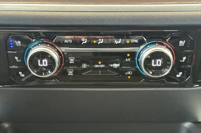 2026 GMC Sierra 2500HD Crew Cab, Standard Bed, SLT, 4WD