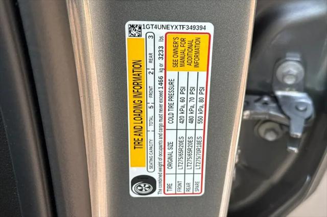 2026 GMC Sierra 2500HD Crew Cab, Standard Bed, SLT, 4WD