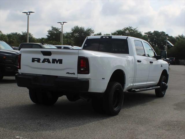 2026 Ram 3500 Tradesman Crew Cab 4x4 8 Box