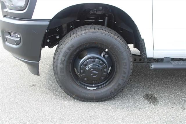 2026 Ram 3500 Tradesman Crew Cab 4x4 8 Box