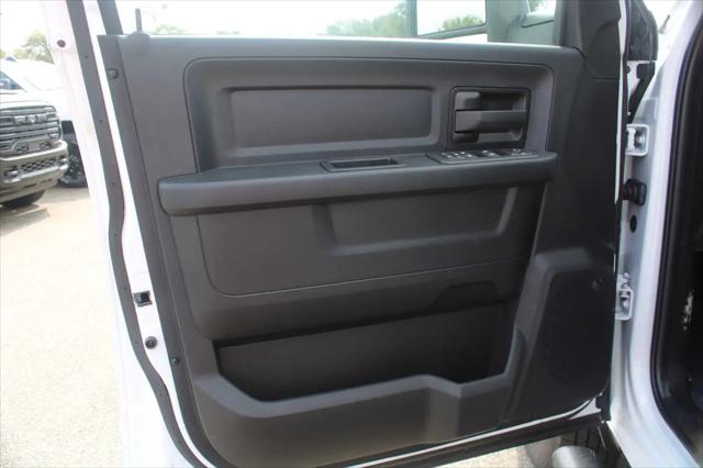 2026 Ram 3500 Tradesman Crew Cab 4x4 8 Box