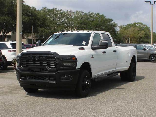 2026 Ram 3500 Tradesman Crew Cab 4x4 8 Box