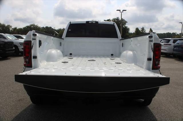 2026 Ram 3500 Tradesman Crew Cab 4x4 8 Box