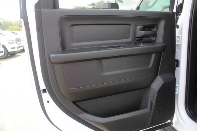 2026 Ram 3500 Tradesman Crew Cab 4x4 8 Box