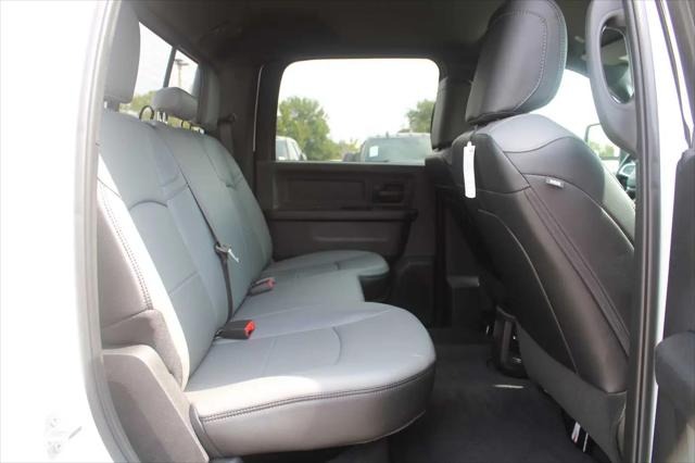 2026 Ram 3500 Tradesman Crew Cab 4x4 8 Box