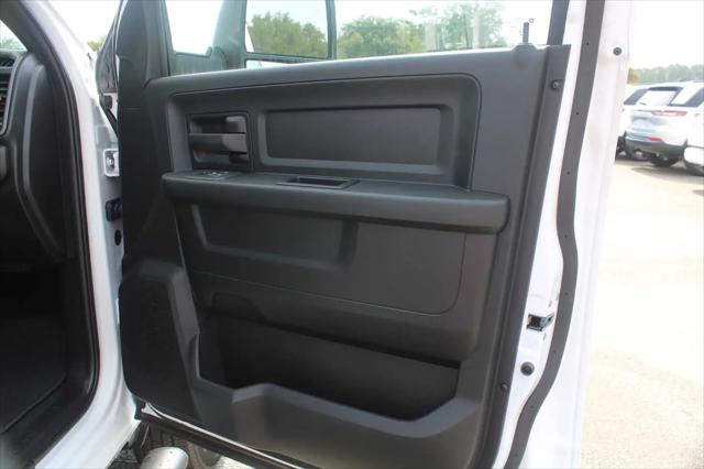 2026 Ram 3500 Tradesman Crew Cab 4x4 8 Box