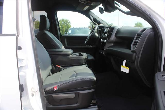 2026 Ram 3500 Tradesman Crew Cab 4x4 8 Box
